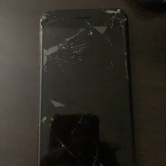 iPhone 7 Plus, Matte Black, 128 gigs